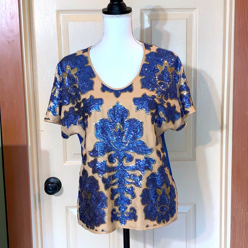 🟥3/$12! Blue and gold sequined design shirt